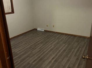 2385 S Erie Ave, Wichita, KS 67211