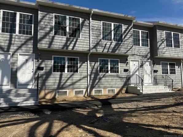 145 Lantern Park Dr UNIT 3, Naugatuck, CT 06770