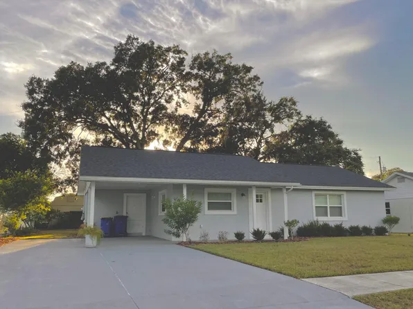 485 S Shore Dr, Eagle Lake, FL 33839