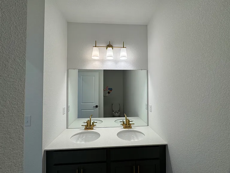 764 Nob Hill Ln — Photo 21