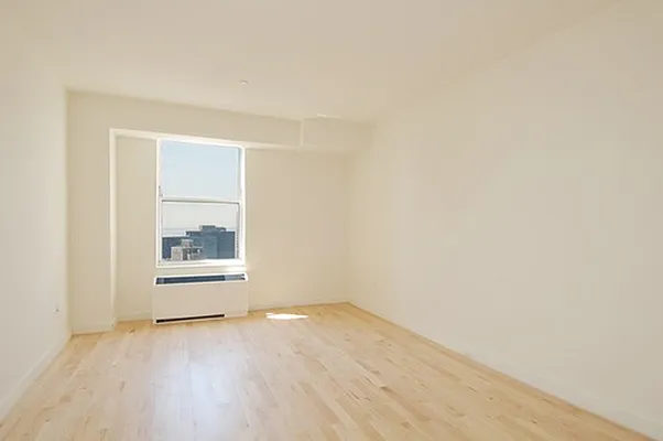 Rented by CORE | media 16