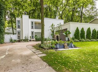 1779 Rio Valley Dr, Clive, IA 50325