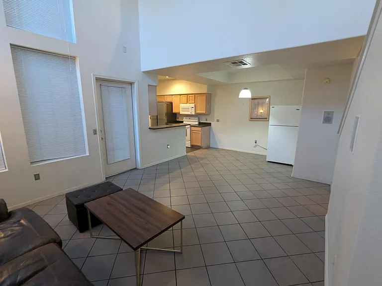 1445 E Broadway Rd #122 — Photo 9