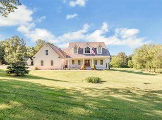1920 Hyvista Dr, Pacific, MO