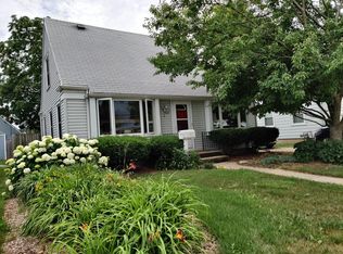 3307 21st St, Racine, WI 53405