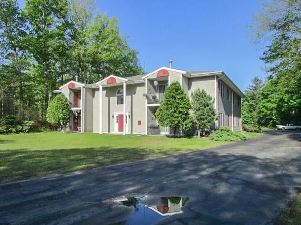 69 Kennedy Ln APT H, Burrillville, RI 02830