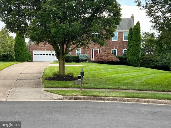 2314 Hurlingham Ln, Reston, VA 20191