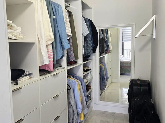 2nd image of 1820 S Treasure Dr APT 205B