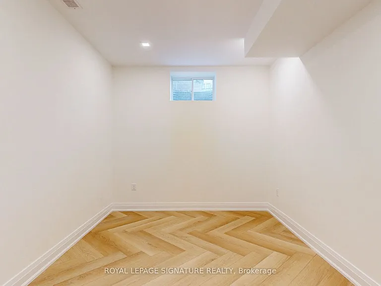 3028 William Cutmore Blvd #BASEMENT — Photo 14