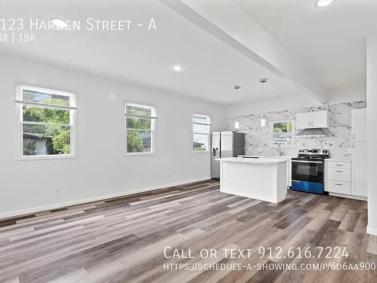 2123 Harden St #A — Photo 9