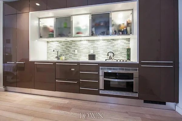 Rented by Town Residential | media 2