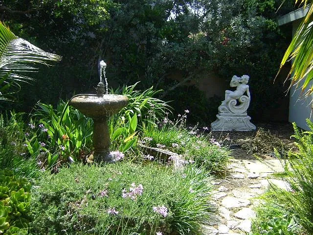 3 bed, 1155 sqft, $7,100 — Photo 3