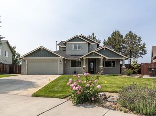 2253 NW Oak Ct, Redmond, OR 97756