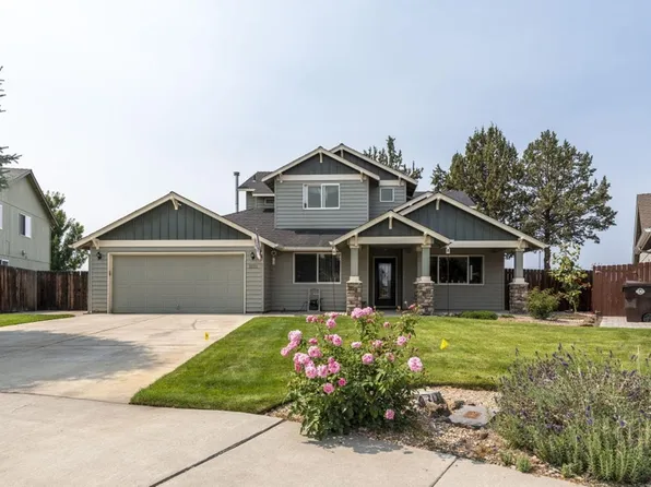 2253 NW Oak Ct, Redmond, OR 97756
