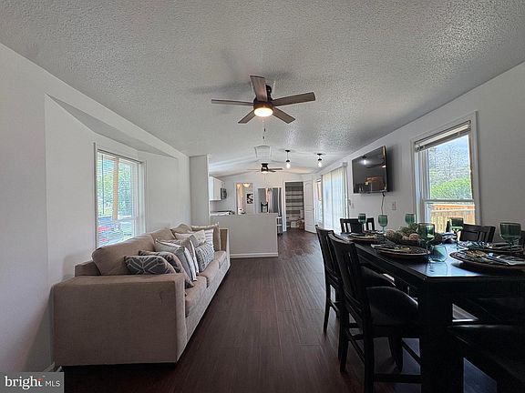 4th image of 49 Fritz Rd #49
