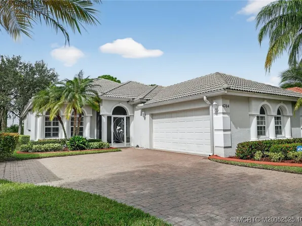 4764 NW Red Maple Dr, Jensen Beach, FL 34957