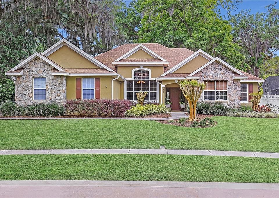 1st image of 455 Spanish Wells Ct