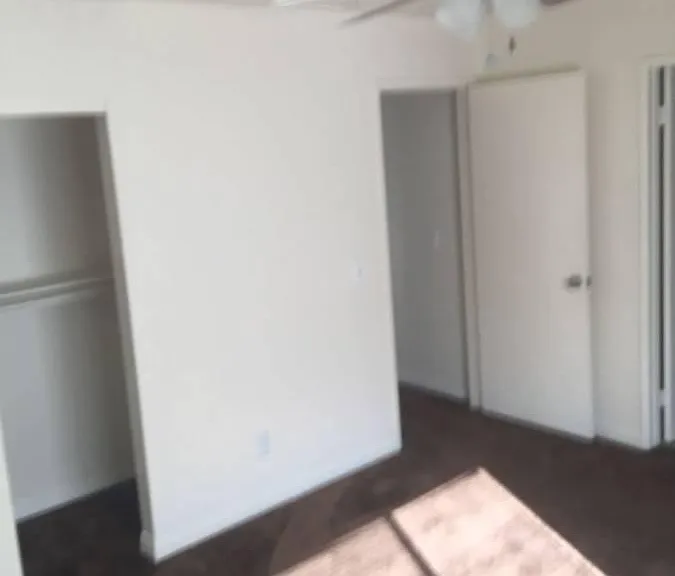 655 E Washington Ave — Photo 5