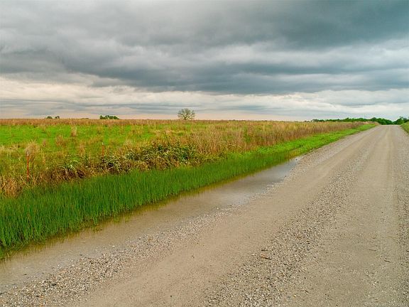 2nd image of 2 S 381st East Ave