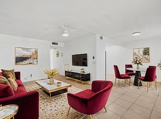 2024 Hythe Pl #B, Boca Raton, FL 33434
