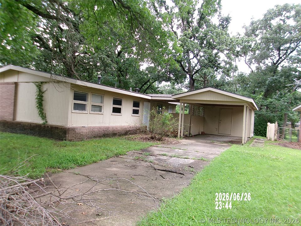 1st image of 608 Parkview Dr