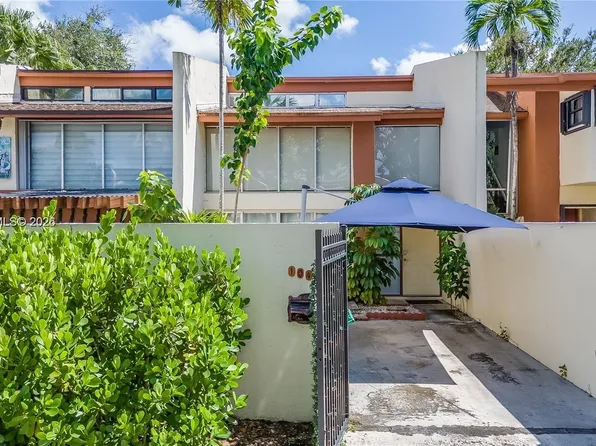 10462 SW 78th St, Miami, FL 33173