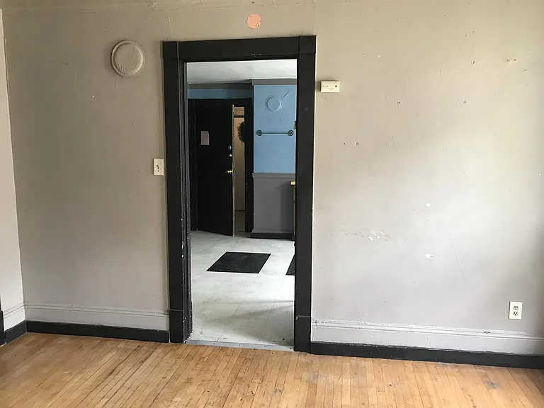 2464 N Bremen St #3 — Photo 7