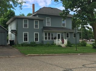 200 E Locust St, River Falls, WI 54022
