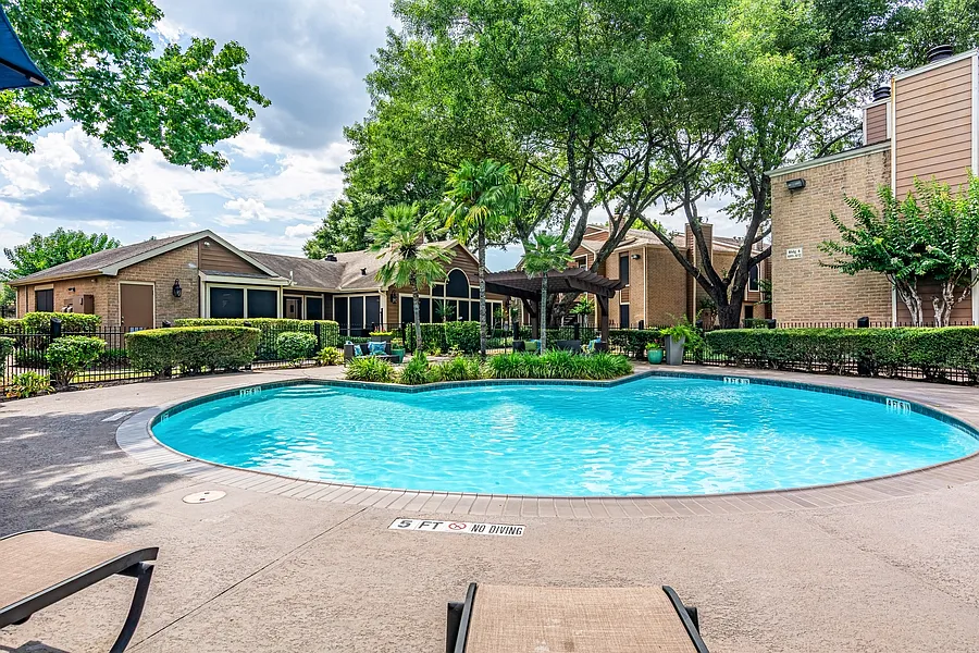 The Park @ Live Oak Apartments — Photo 2