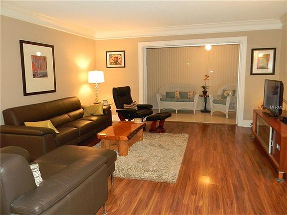 3rd image of 131 Bluff View Dr APT 110