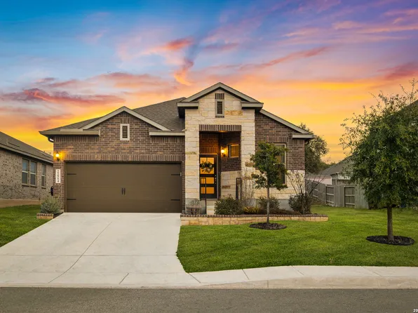 21954 Akin Byu, San Antonio, TX 78261