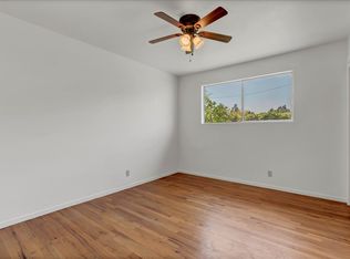 201 N Carl Dr, Visalia, CA 93291