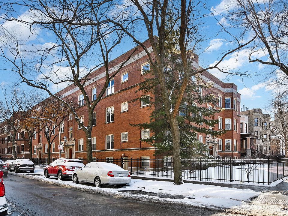1st image of 1021 W Ainslie St APT 2