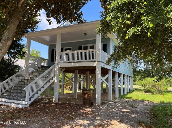 224 Strangi Ave, Biloxi, MS 39530