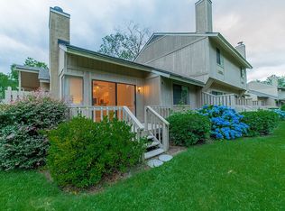 5 Gum Tree Rd APT H9, Hilton Head Island, SC 29926