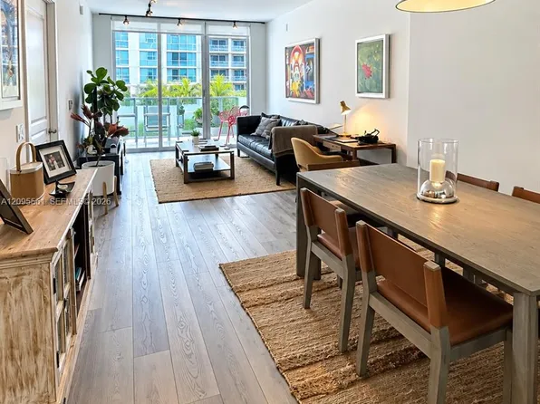 350 SE 2nd St APT 680, Fort Lauderdale, FL 33301