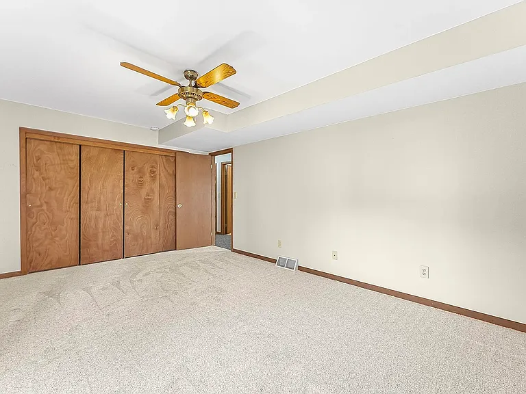 2301 E Lake Mitchell Dr #1 — Photo 14