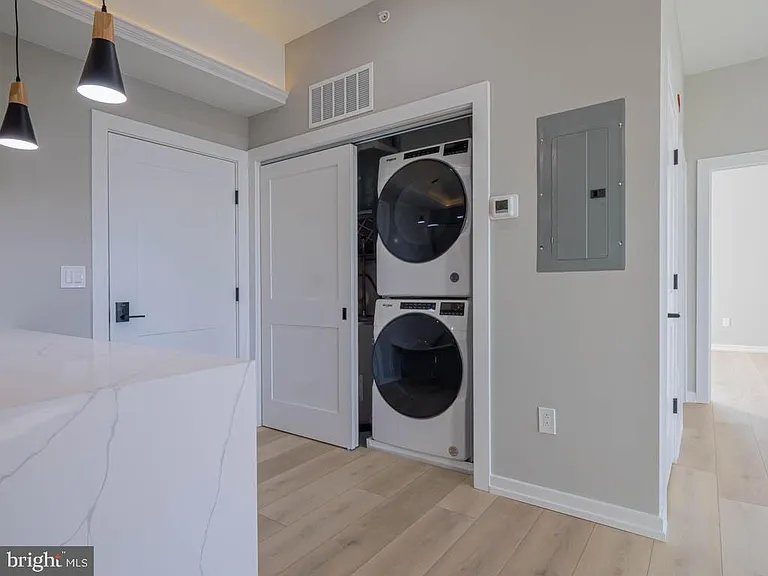 769 S 10th St #4A — Photo 9