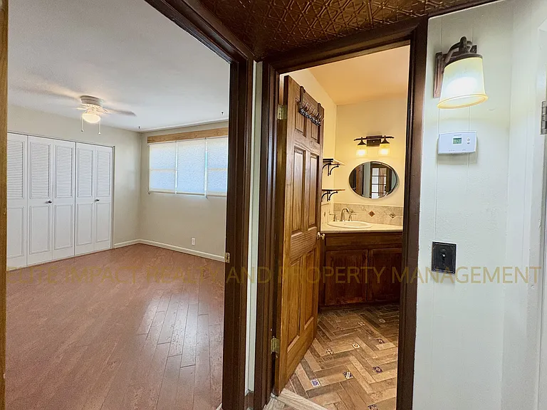 2819 N Woodland Ave #2 — Photo 18
