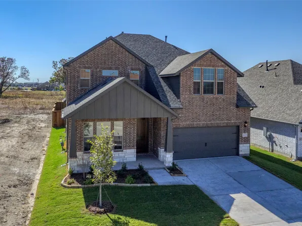 613 Brazos Dr, Van Alstyne, TX 75495