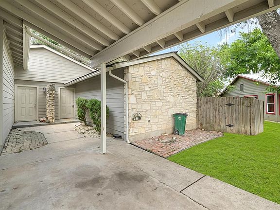 2nd image of 2400 Burleson Ct #B