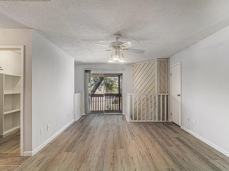 1900 Bay Area Blvd #121 — Photo 10