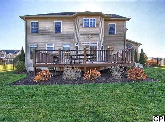 2nd image of 5990 Camden Dr