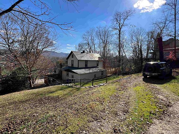 3rd image of 71 Fornash Dr
