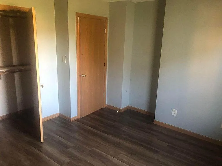 94 Virgil Dr — Photo 7