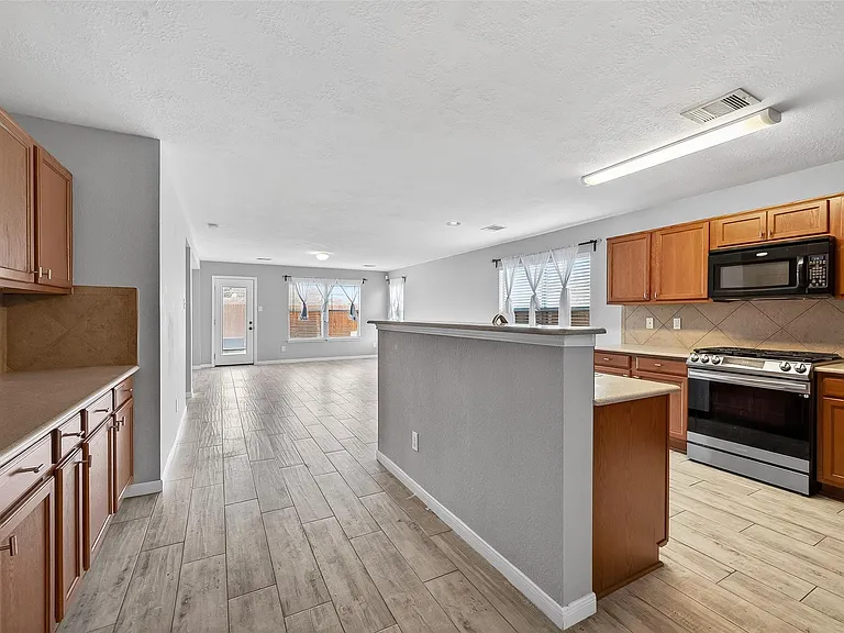 20610 Moonrise River Ln — Photo 19