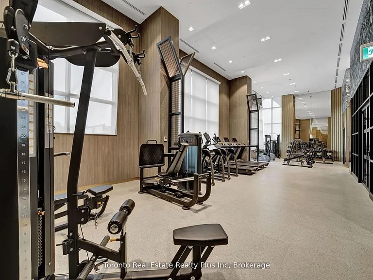 395 Dundas St W #LPH03 — Photo 17
