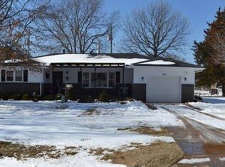 205 S Chestnut St, Douglass, KS 67039