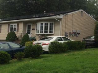 11 Wiles Dr, Stony Pt, NY 10980