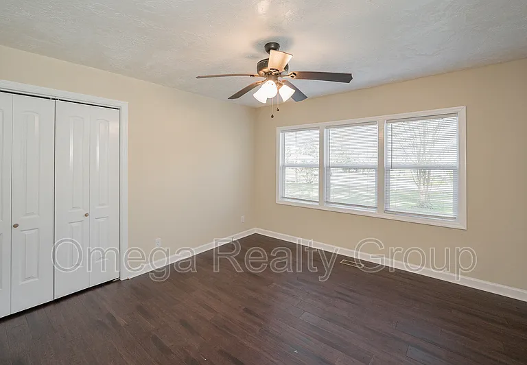 1808 Wilson Dr — Photo 31